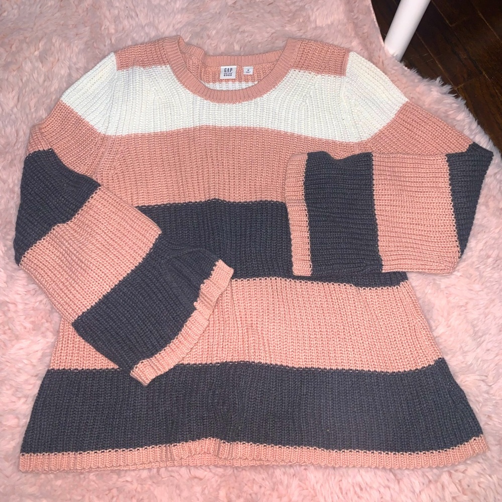 GAP Colorblock sweater